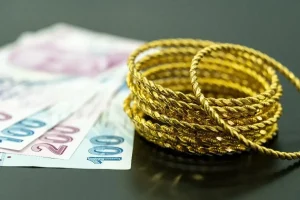 Altında ibre tersine döndü