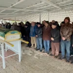 Anne ve Kız Yolcu Otobüsü Kazasında Hayatını Kaybetti