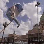 Arjantin’de çalışma reformu protestolarında gözaltılar