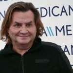 Armağan Çağlayan, Fatih Ürek’in cenazesine gelen bazı ünlüleri eleştirdi: Camide başı açık olmaz