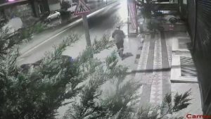 Arnavutköy’de eş cinayeti: 3 çocuğunun gözü önünde öldürdü