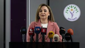 Ayşegül Doğan: Geçmiş yüzyılın alışkanlıklarından kurtulmuş olmalıyız