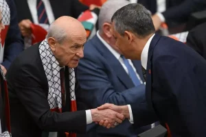 Bahçeli’den Özel’e sürpriz telefon