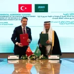 Bakan Bayraktar: “Türkiye’de bugüne kadar gördüğümüz en düşük fiyatla elektriği alacağız”