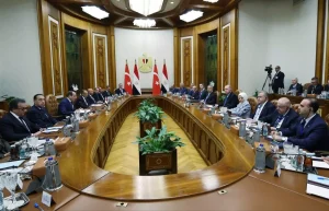 Bakan Bolat: Mısır ile 15 milyar dolarlık ticaret hacmi hedefi için ortak projeler önemli