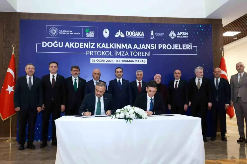 Bakan Kacır, Kahramanmaraş’ta SOGEP projelerinin imza törenine katıldı