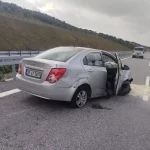 Bariyerlere Çarpan Araçta Yangın Çıktı