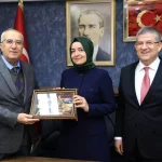 Başkan Arslan’dan AK Parti Genel Başkan Yardımcısı Kaya’ya anlamlı hediye