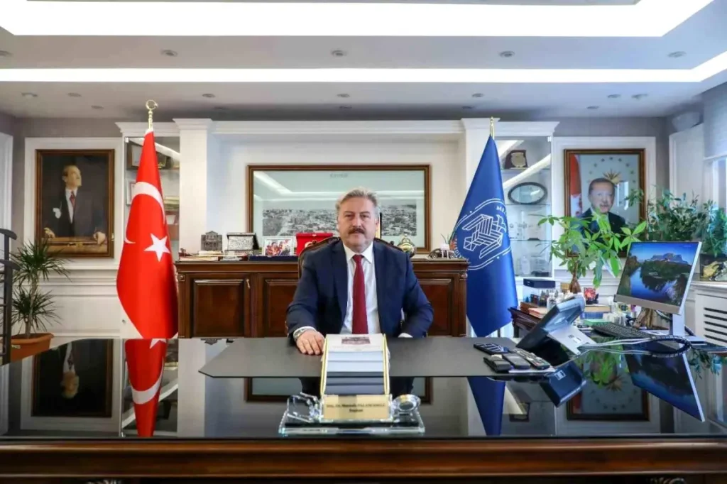 Başkan Palancıoğlu: “Berat; iyiliğe ulaşmak için bir müjdedir”