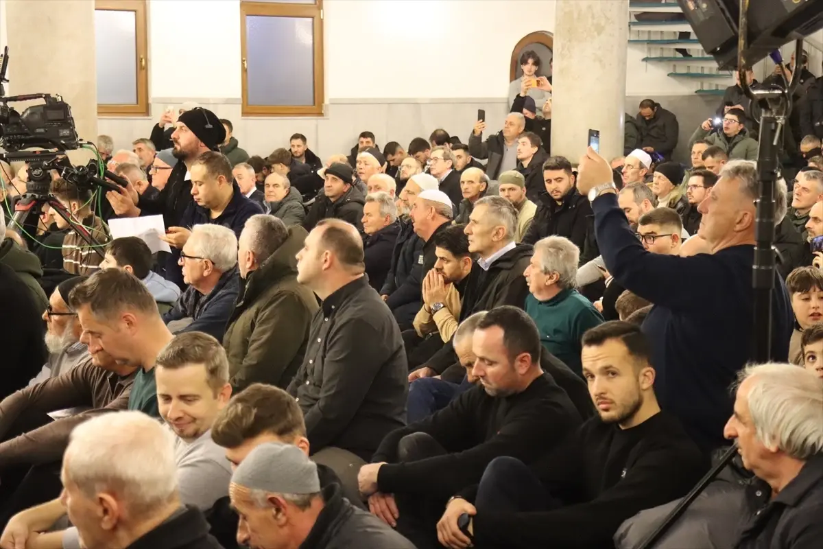 Berat Kandili Etkinlikleri Düzenlendi