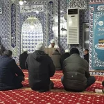 Berat Kandili’nde Camilerde Programlar Düzenlendi