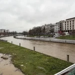 Biga’da Kuvvetli Yağışta Otoparklar Kapandı