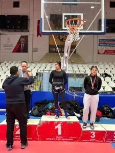 Bilecikli kick boksçular Manisa’da büyük başarı elde etti