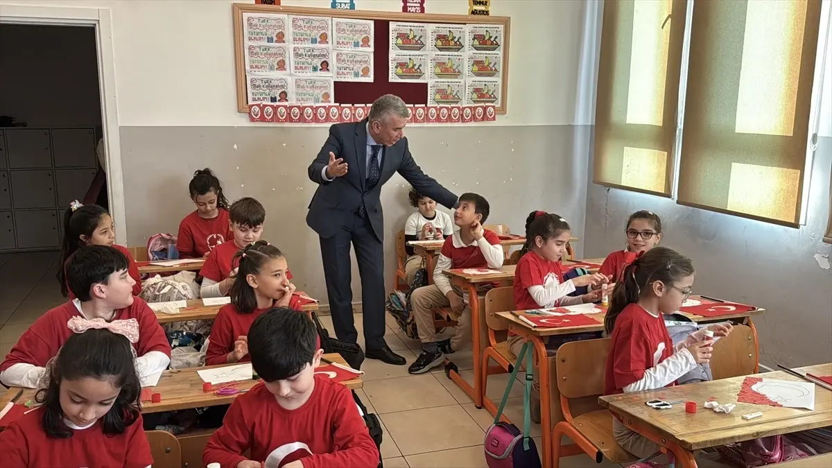 Bodrum’da ikinci dönem “Bayrak Sevgisi” temasıyla başladı