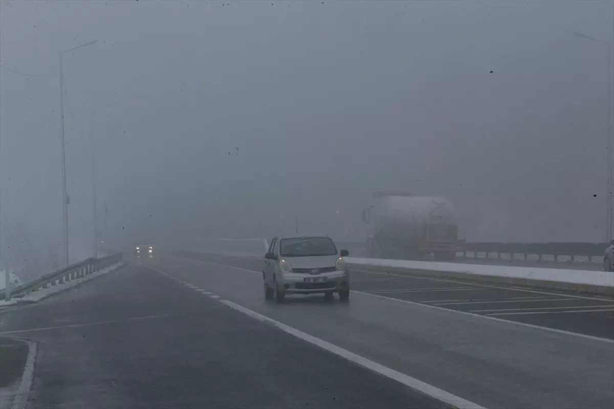 Bolu Dağı’nda Sis Etkili