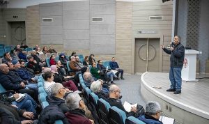 Bornova’da arıcılığa destek sürüyor