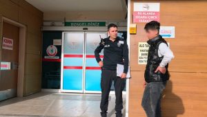 Bursa’da uyuşturucu satıcısı önce parasını gasbetti, sonra yumruklarla darbedip kaçtı