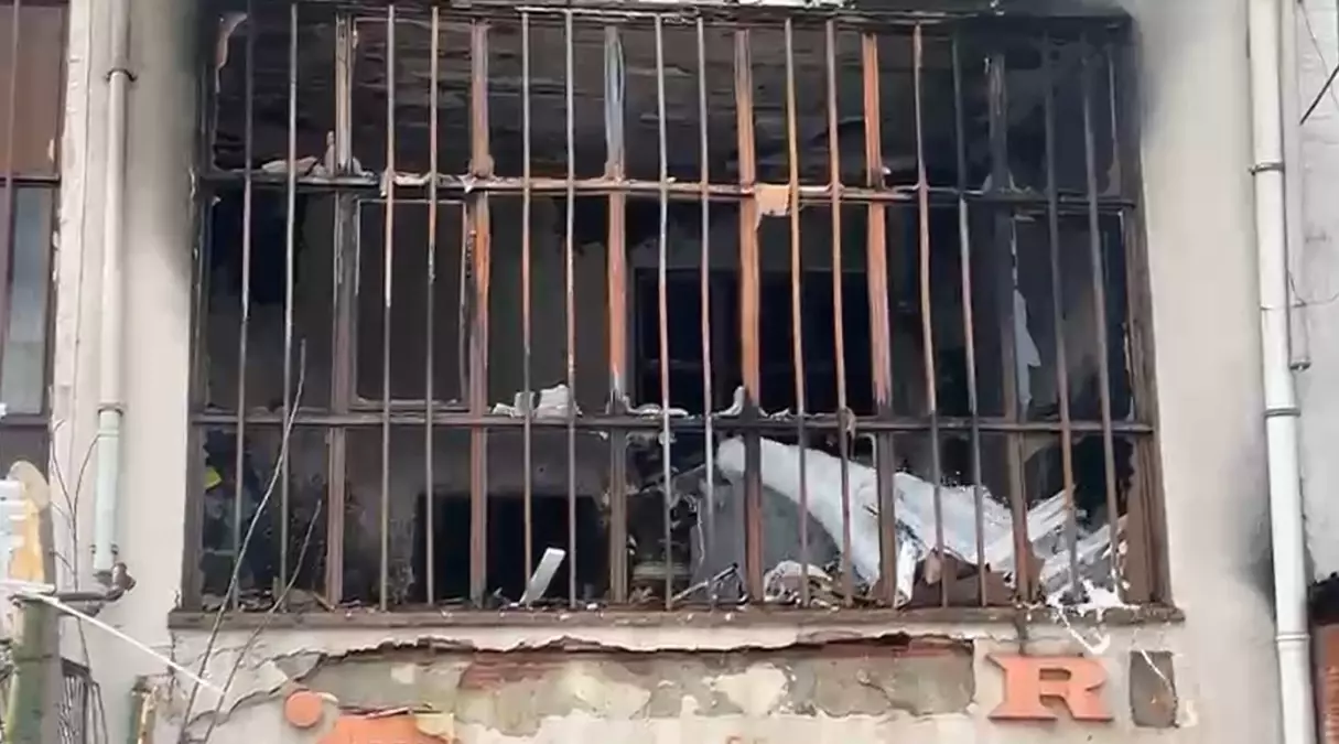 Bursa’da Yangın: Atölye Kül Oldu