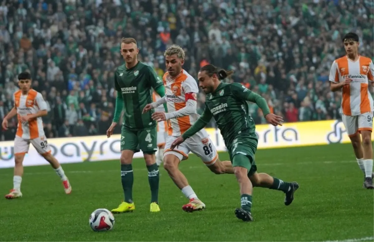 Bursaspor Adanaspor’u 6-0 Yendi
