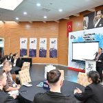 Büyükşehir’de ‘Antalya Yerel Gençlik Forumu’ düzenlendi