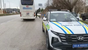 Buzlu Turizm Otobüsü Hız Sınırını Aştı