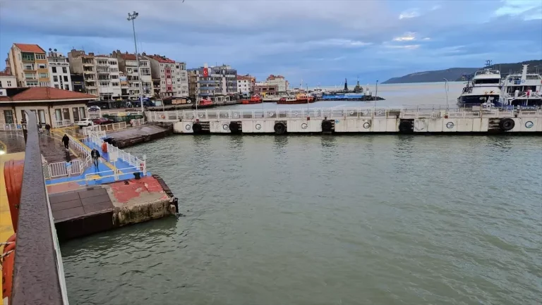 Çanakkale’de Sağanak Denizi Etkiledi