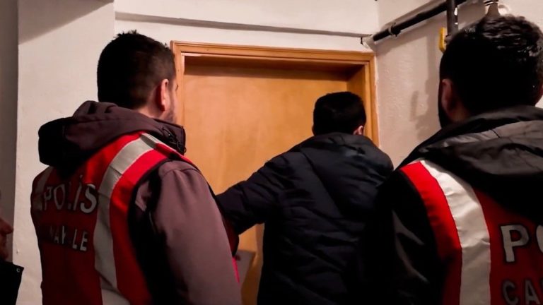 Çanakkale’deki fuhuş operasyonunda 6 şüpheli yakalandı