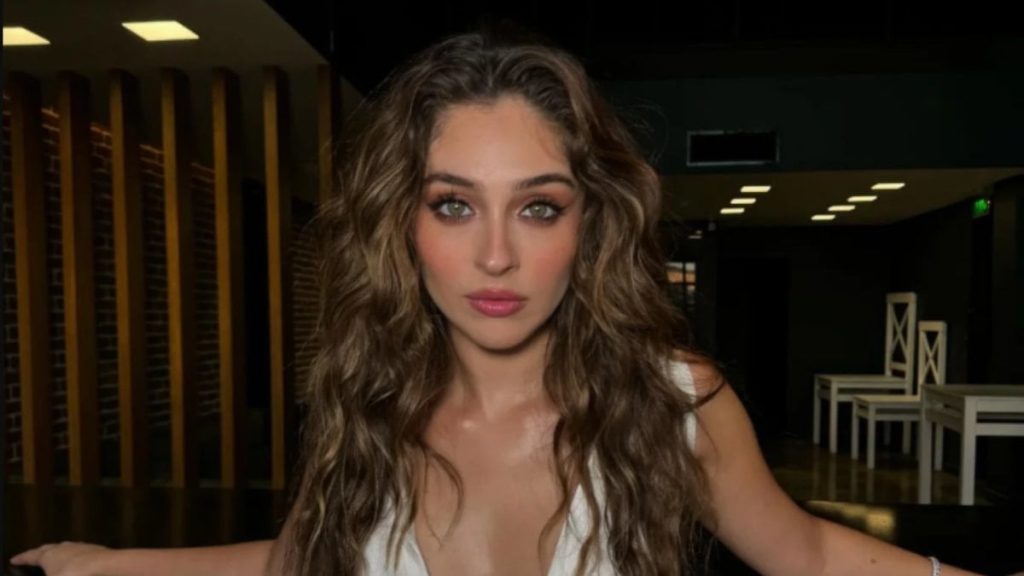 Cemre Baysel’den yeni paylaşım! Sevgilisinin doğum gününü kutladı