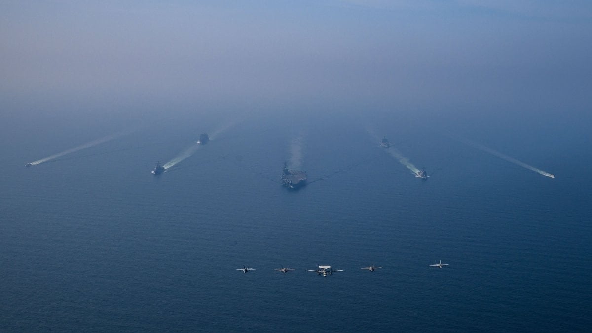 CENTCOM, İran’a deniz gücüyle gözdağı verdi