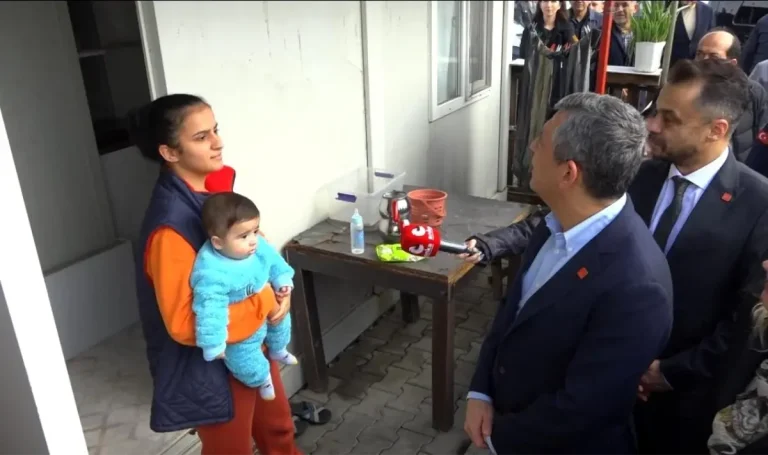 CHP Lideri Özgür Özel’in Görüşmesi Tartışmalara Neden Oldu