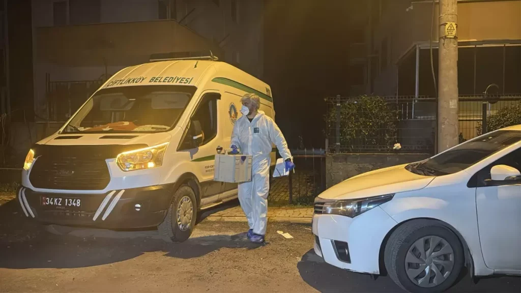 Çiftlikköy’de Emekli Öğretmen Ölü Bulundu