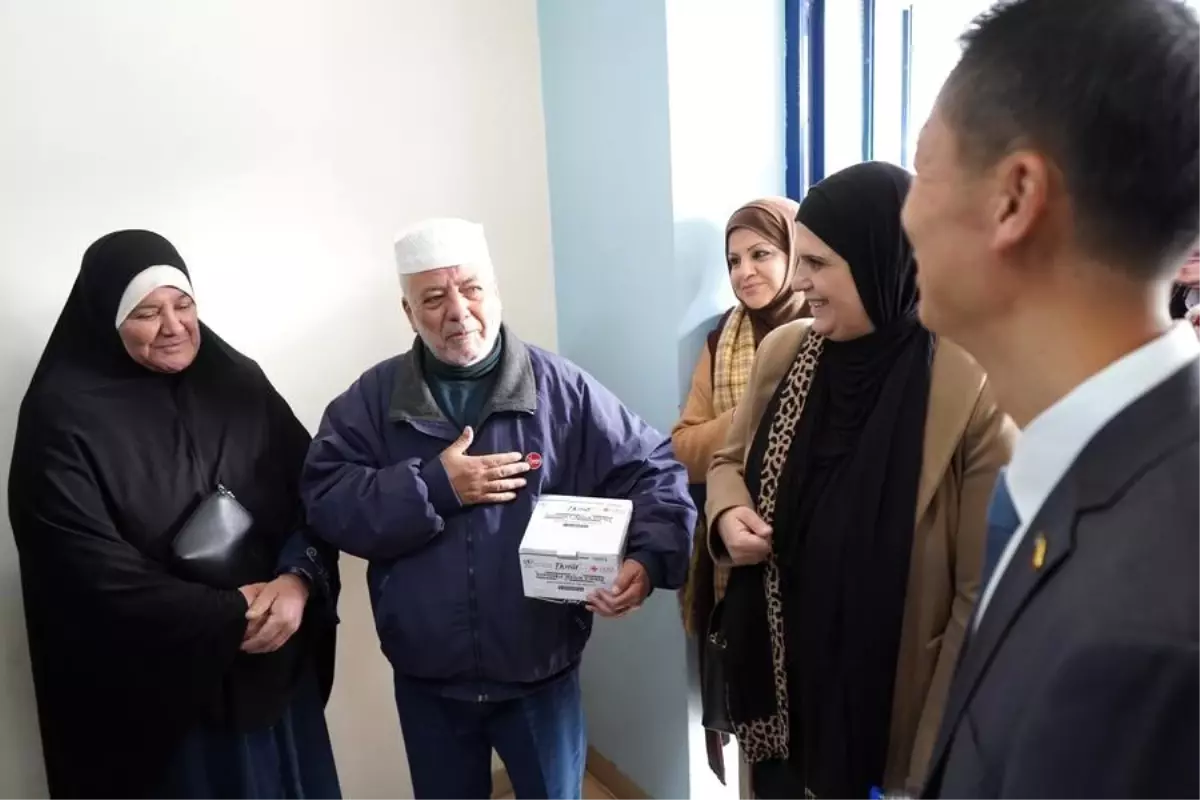 Çin’den Filistinli Mültecilere İnsülin Yardımı