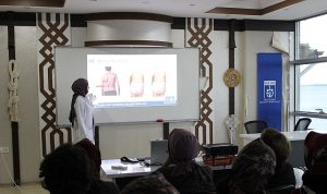 Çocuklarda skolyoz belirtilerine dikkat