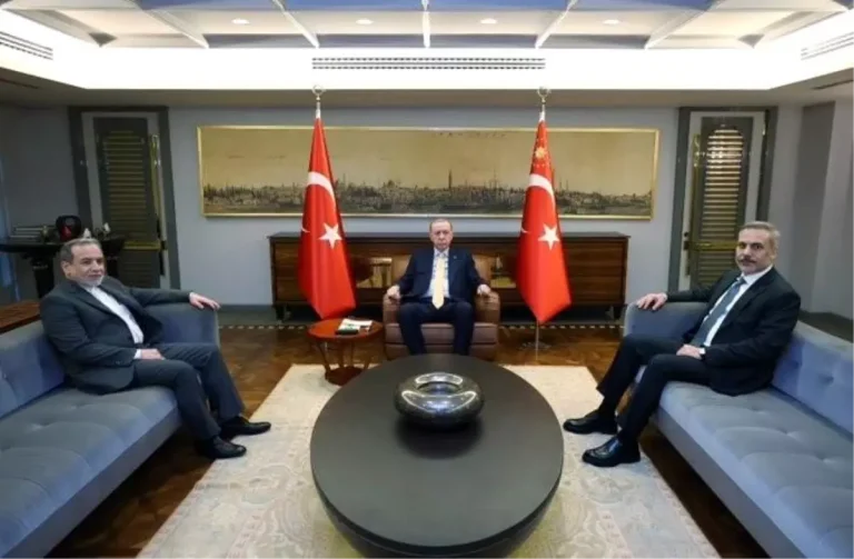 Cumhurbaşkanı Erdoğan, İran Dışişleri Bakanı Erakçi’yi kabul etti