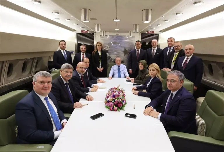 Cumhurbaşkanı Erdoğan, Suudi Arabistan ve Mısır ziyaretleri dönüşü uçakta gazetecilerin sorularını yanıtladı Açıklaması