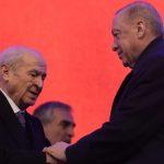 Cumhurbaşkanı Erdoğan’dan Bahçeli’ye MHP’nin kuruluş yılına özel tebrik çiçeği