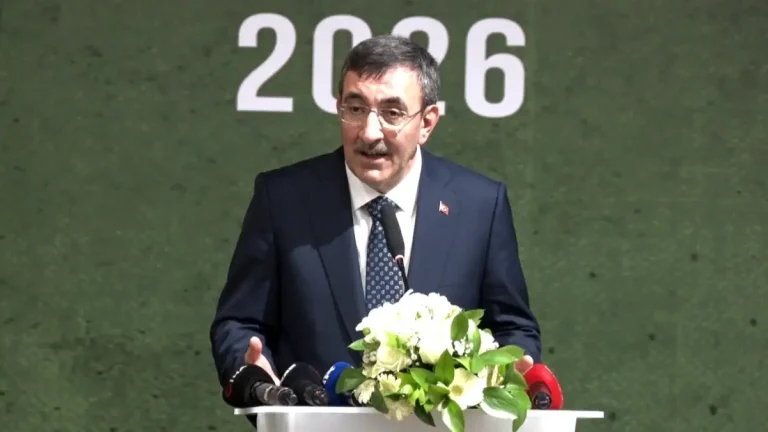 Cumhurbaşkanı Yardımcısı Yılmaz: “Yurtlarımızda 1 milyon kapasiteyi geçmiş durumdayız”