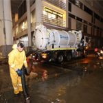 Deniz seviyesi 85 santimetreye yükseldi, Büyükşehir ekipleri sahada