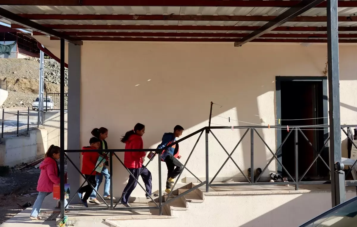 Depremden Kütüphaneye: Nihal Öztürk’ün Çocuklara Kitap Sevgisi