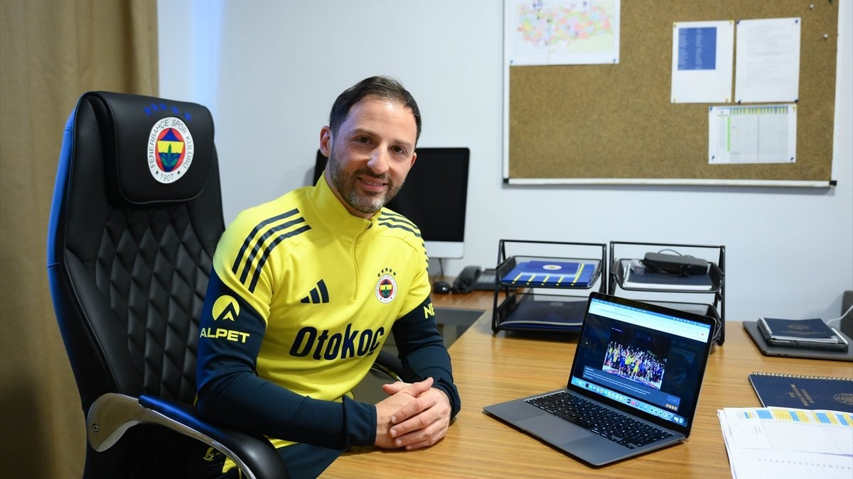 Domenico Tedesco, AA’nın “Yılın Kareleri” oylamasına katıldı