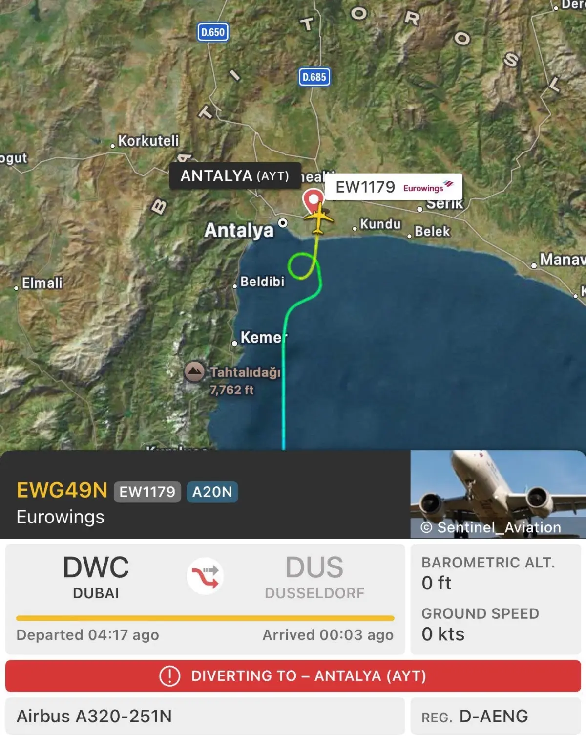 Dubai-Düsseldorf Uçağı Antalya’ya İndi