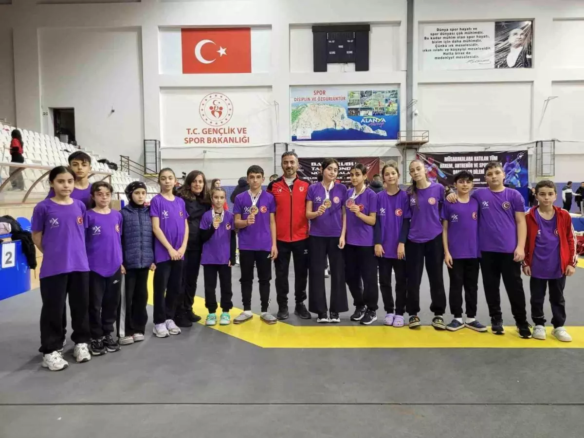 Düzce Taekwondo Takımı, Batı Grubu Seçmeleri’nde Başarı Elde Etti