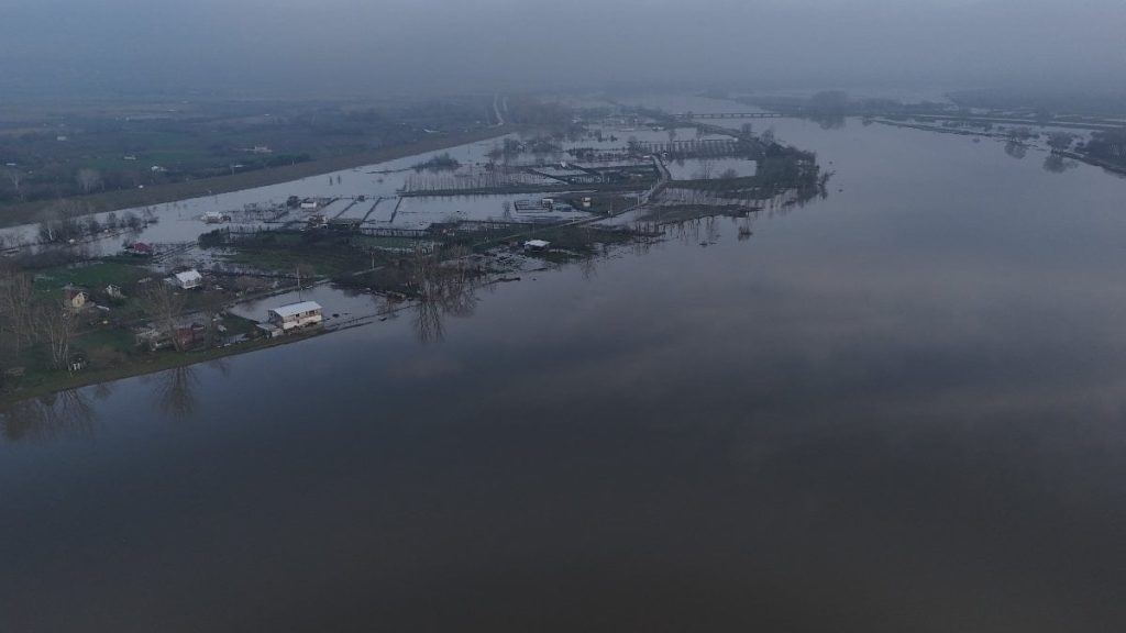 Edirne’de Meriç Nehri’nin debisi düşüşe geçti: Taşkın riski yok