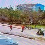 Edirne’de torunuyla yürürken motosiklet çarptı