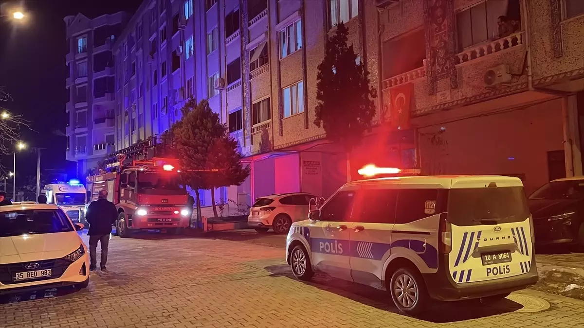 Edremit’te öğretmen evinde ölü bulundu