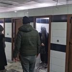 Elazığ’da zabıtadan kaçan dilenciler cami tuvaletinde yakalandı