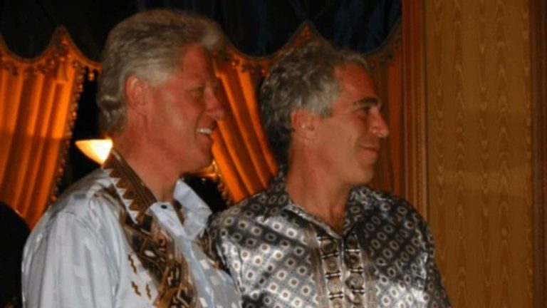 Epstein dosyalarından yeni detaylar: Erkek mağdurdan ‘tecavüz’ iddiası