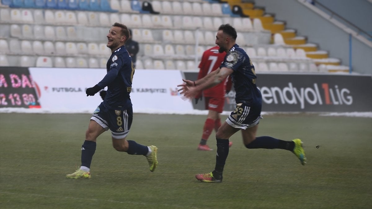 Erzurumspor FK, Sarıyer’i farklı geçti