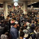 Esenler’de Metro Raydan Çıktı