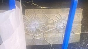 Esenyurt’ta haraç dehşeti: Dükkanı kurşunladı, sahibini dövdü